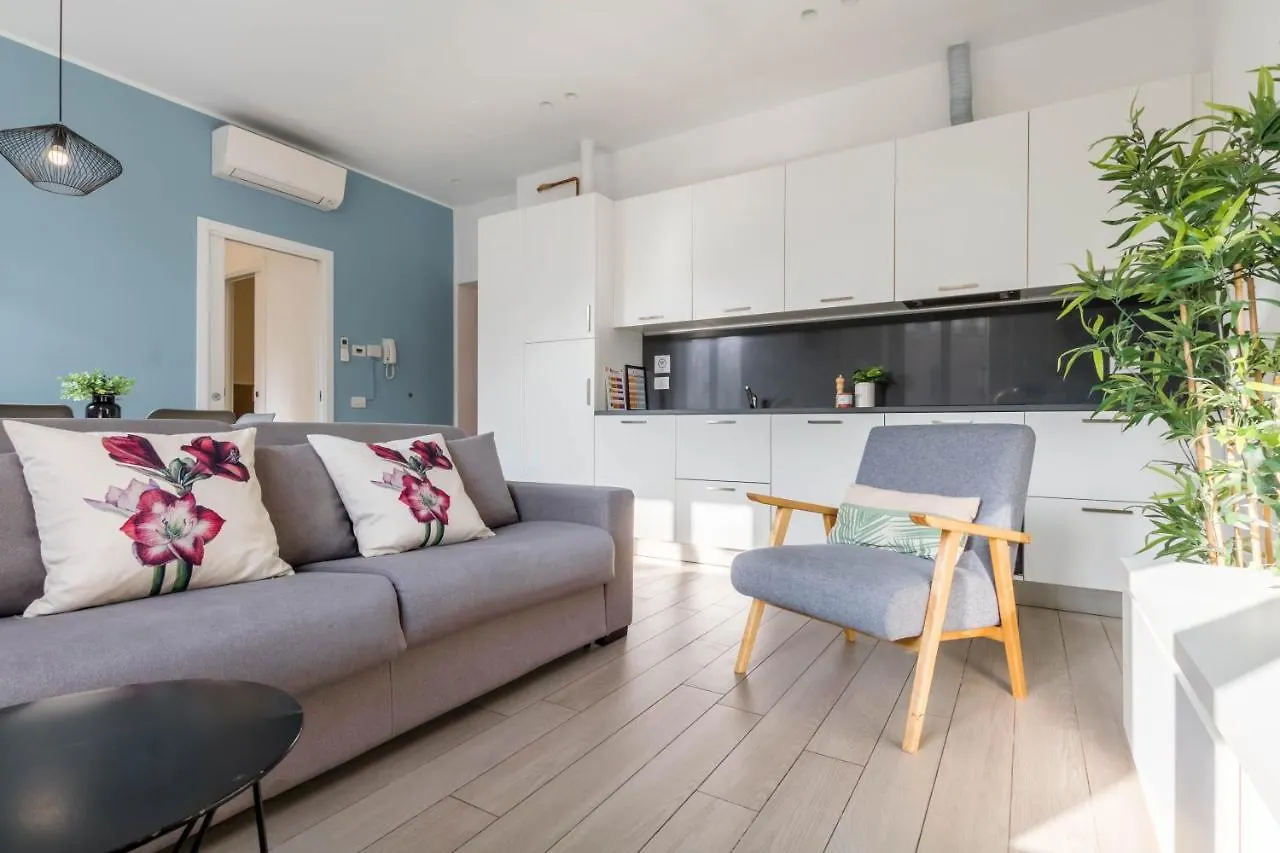 Joivy Mazzini Brera Apartment Milan Italy